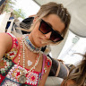 Meet your Posher, Hannah alice